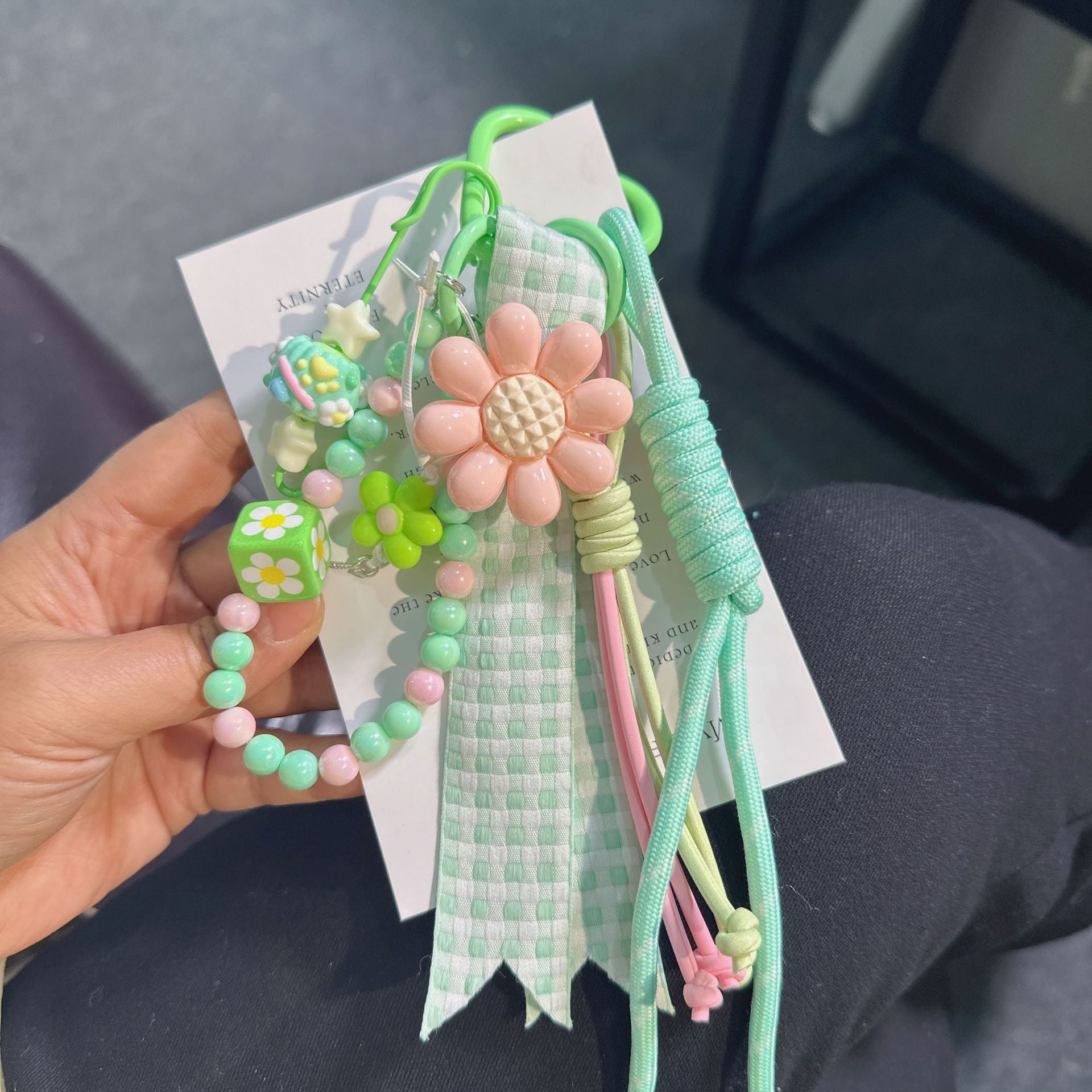 diy beaded pendant