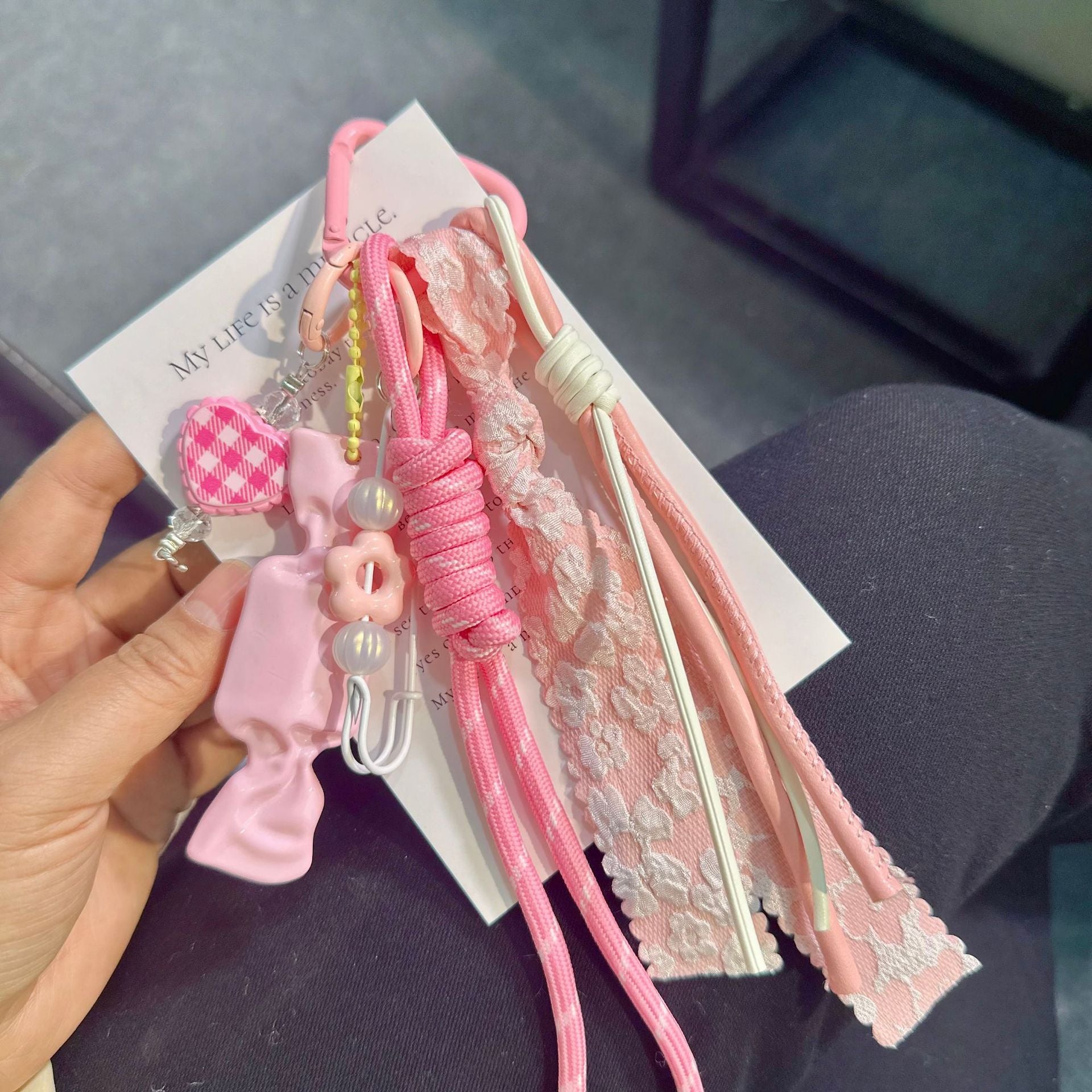 diy beaded pendant