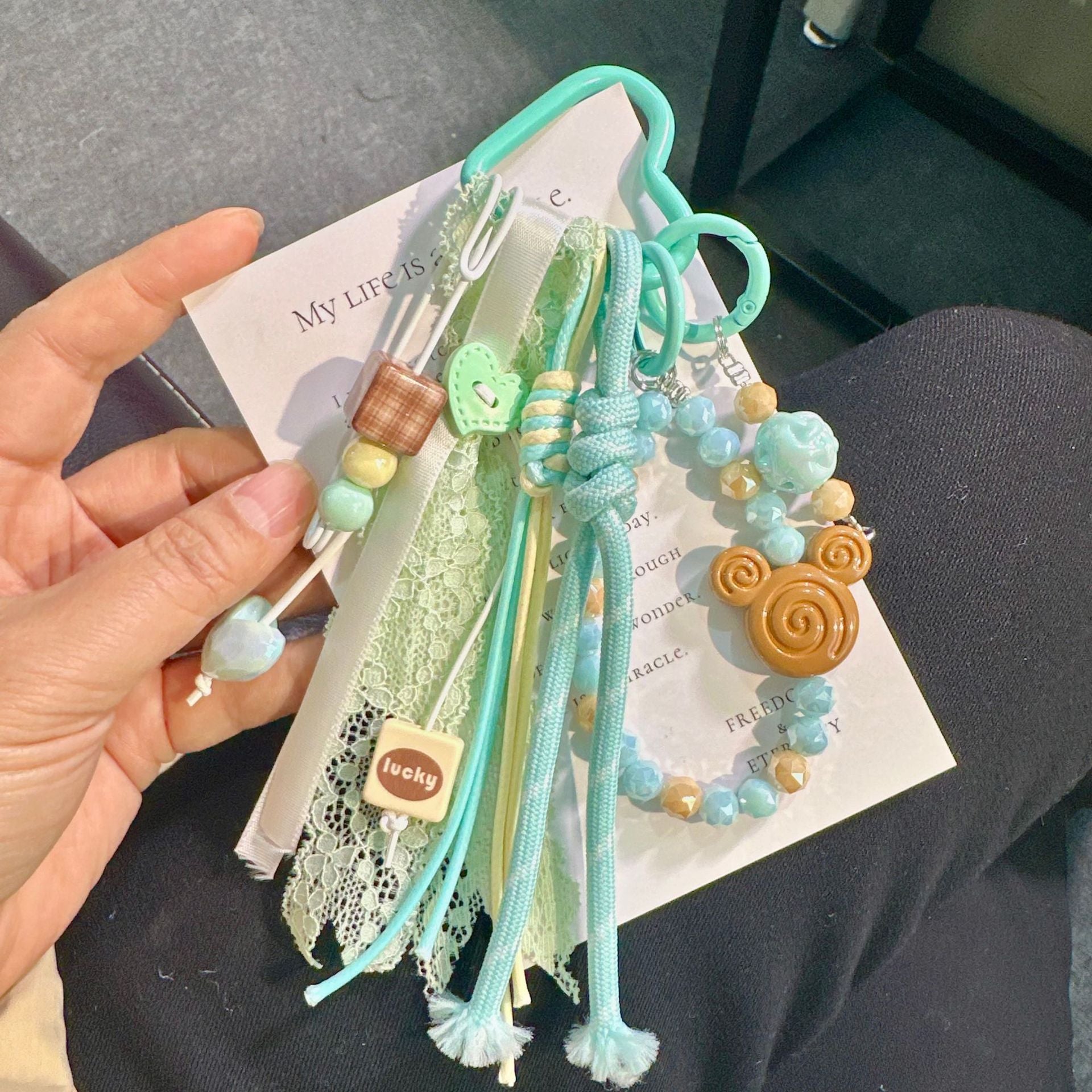 diy beaded pendant